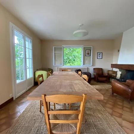 Maison Dans Les Bois Avec Piscine * Encausse-les-Thermes